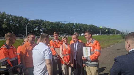 Губернатор и мэр Бийска открыли четырехполосные участки Чуйского тракта