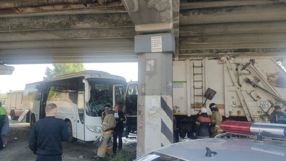 ДТП под путепроводом