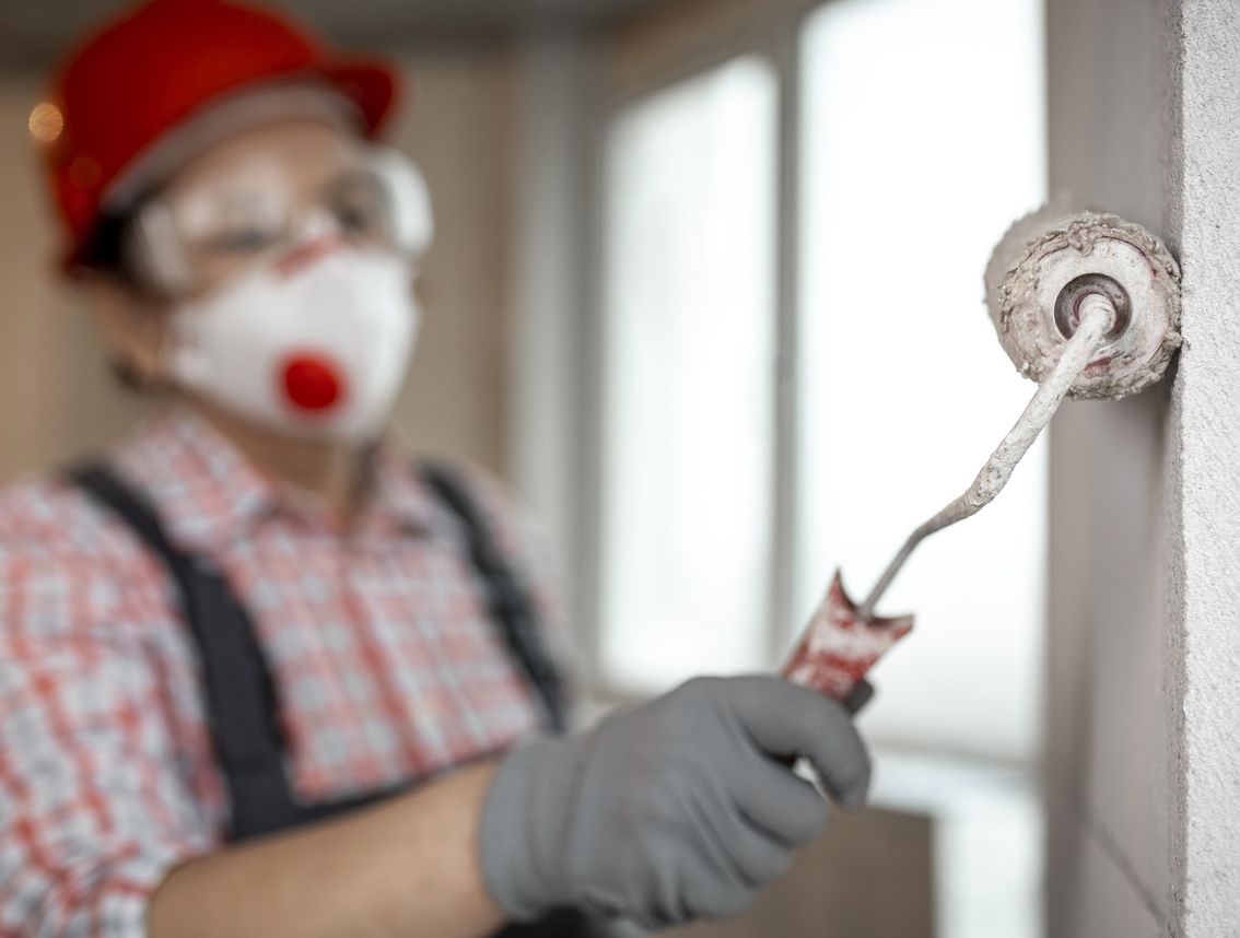 В Алтайском крае взлетели зарплаты маляров и водителей: аналитики назвали самые прибыльные профессии