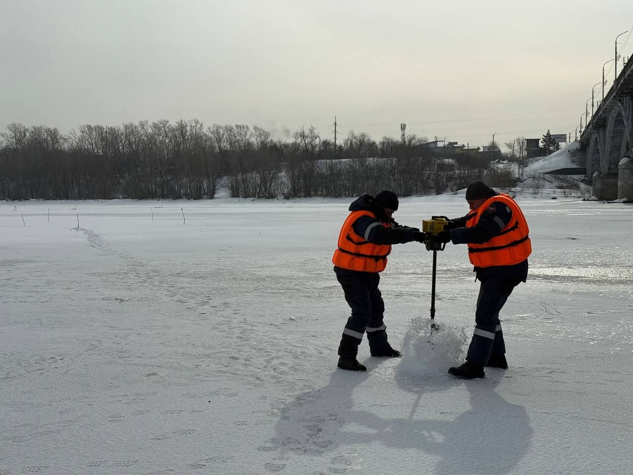 В Бийске стартовали противопаводковые мероприятия