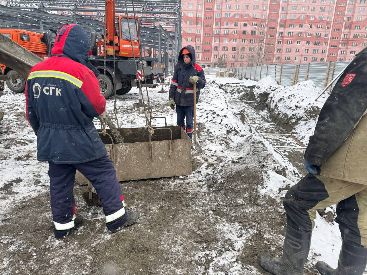 В Бийске завершено строительство теплосети для нового бассейна