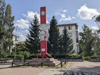 Вандалы повредили в Бийске памятник Победы
