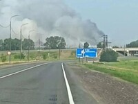 На Бийском полигоне ТБО локализуют очаги возгорания