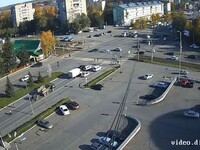 В Бийске оптимизировали движение на перекрестке Коммунарского и Ильи Мухачёва