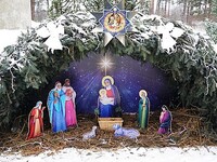 В Бийске открыли рождественский вертеп
